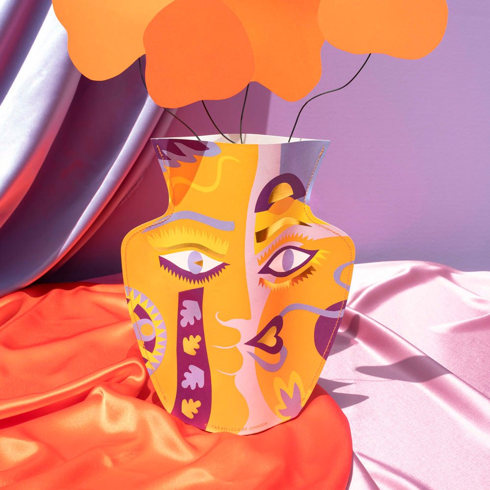 Vase en papier Olimpo Claire Johnson Naranjo