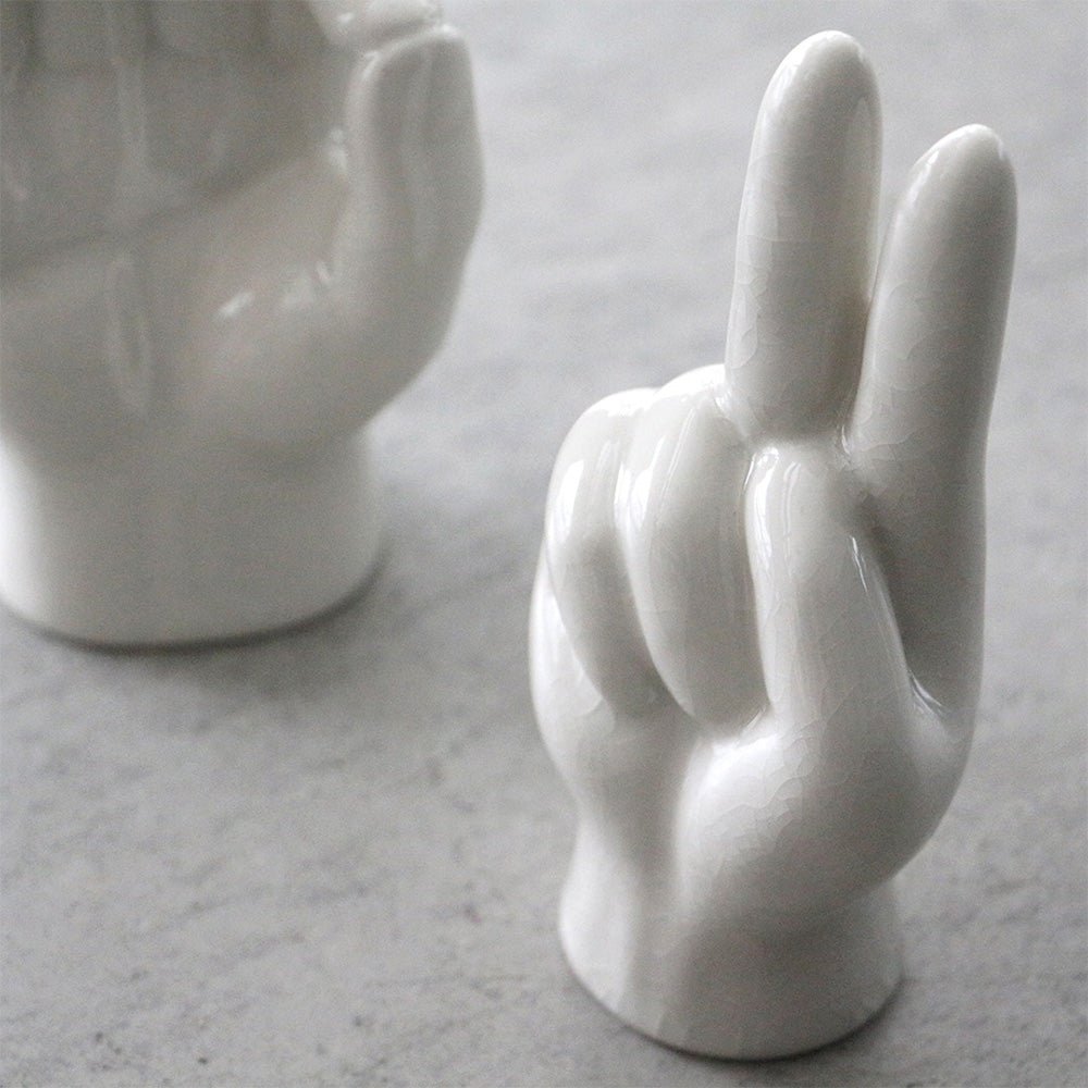 Mano Decorativa Paz Porcelana