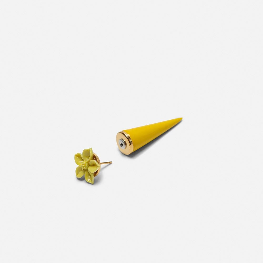 Pendiente Mini Petunia Spike Amarillo