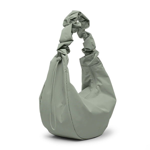 Moon Bag Ruffle Bass