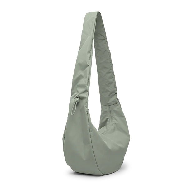 Moon Bag Ruffle Bass