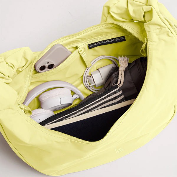 Moon Bag Ruffle Sea Lemon