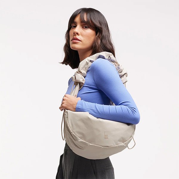 Moon Bag Ruffle Soft Shell