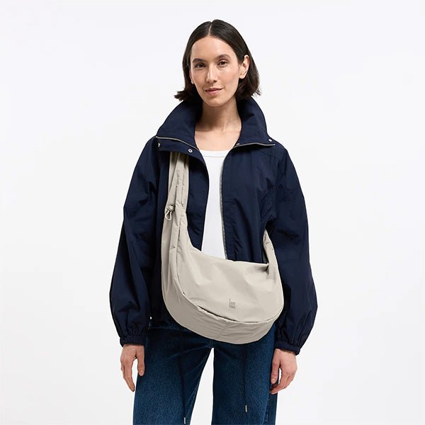 Moon Bag Ruffle Soft Shell
