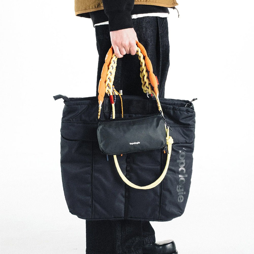 Puffer Wrist Strap Black Tech Sateen