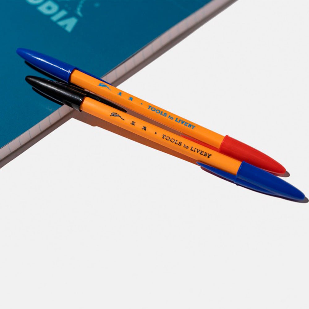Stylo à double pointe rouge et bleu
