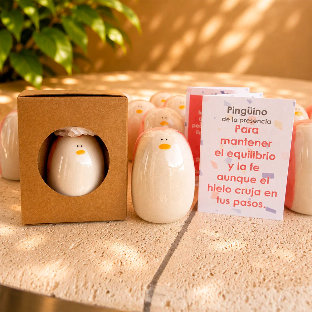 Amuleto Pingüino de la Presencia