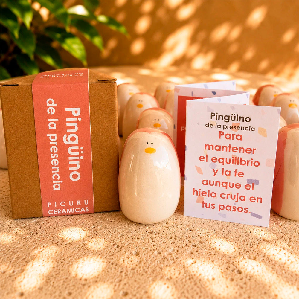 Amuleto Pingüino de la Presencia