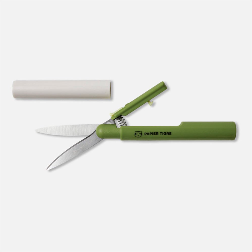 Pocket Scissors Olive Moon