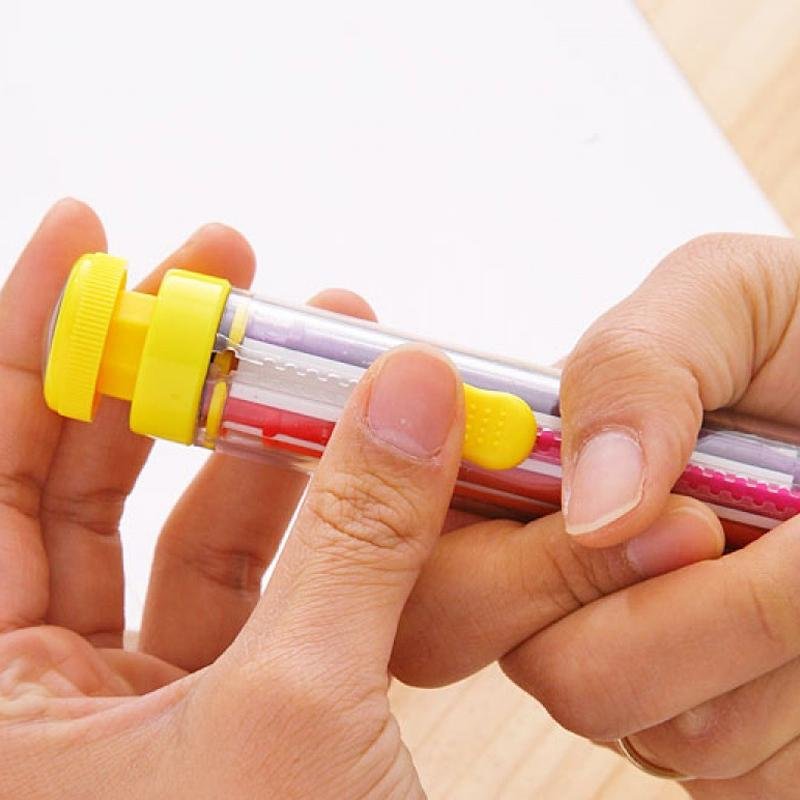 8 Colour Crayon Yellow