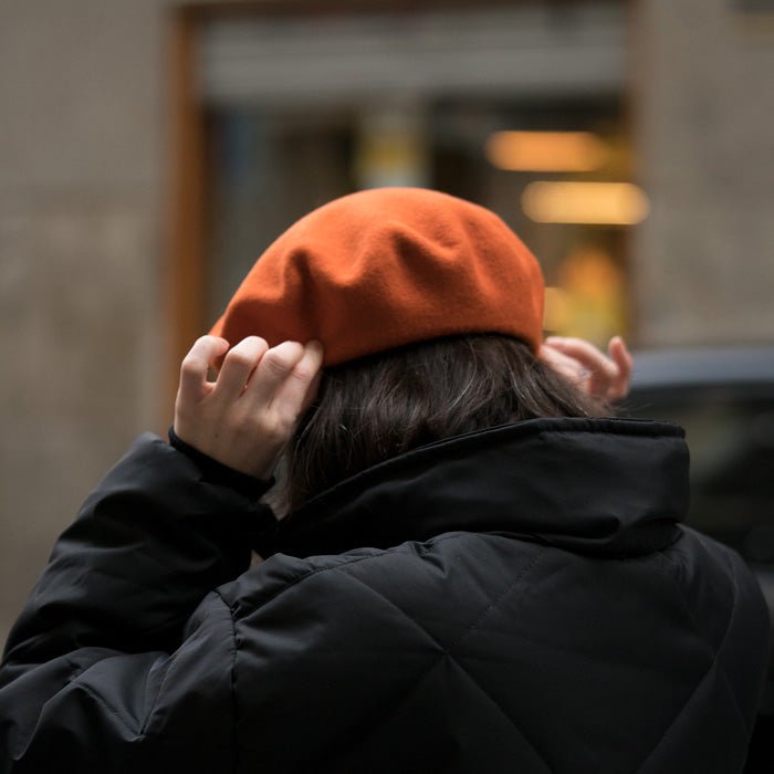 Béret en laine mérinos pour femme avec doublure orange 80