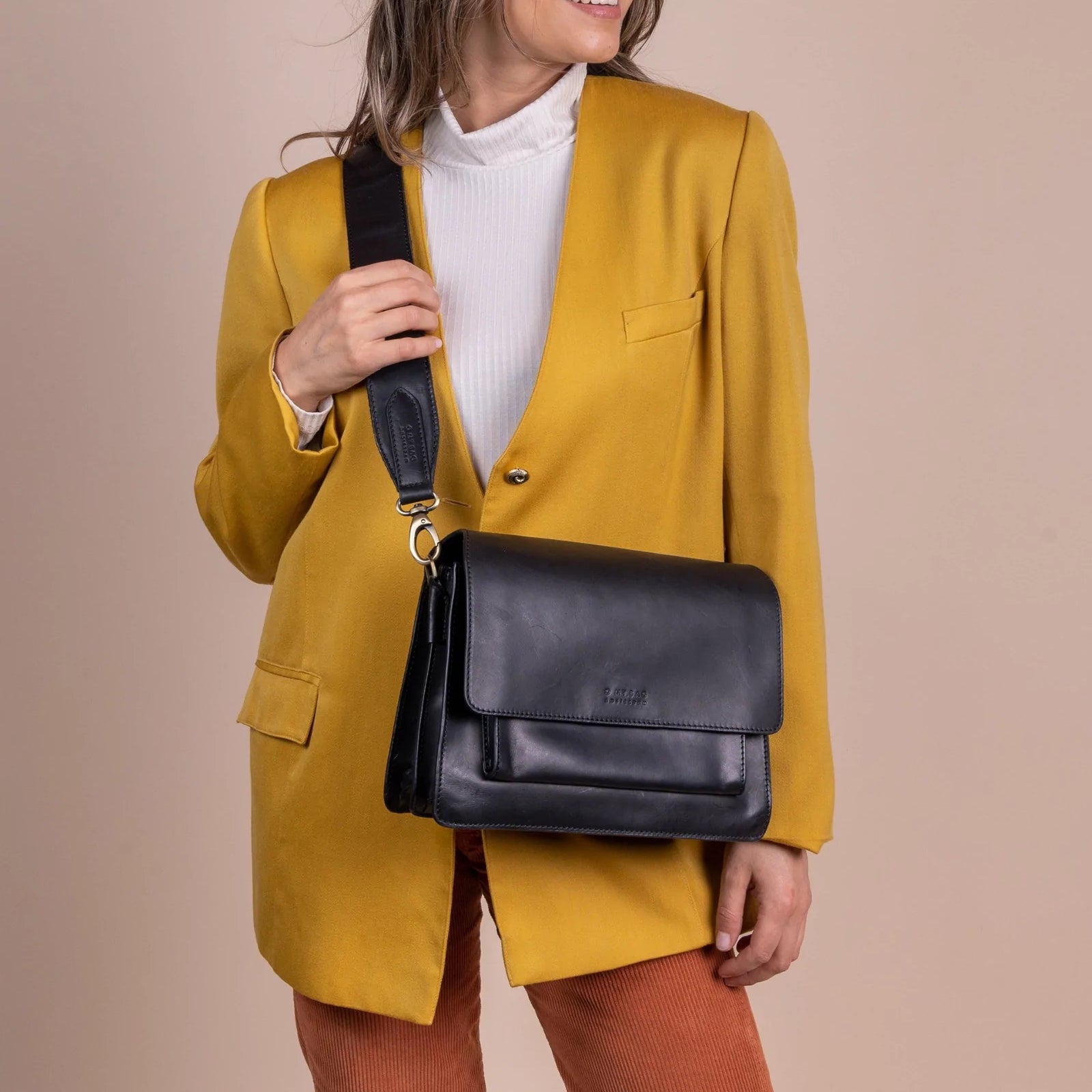 Bolso Harper Clásico Negro (Correas Cuero)