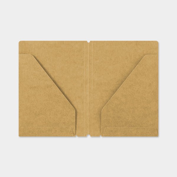 TRAVELER'S notebook Recharge 010 Fichier Kraft - Taille Passeport