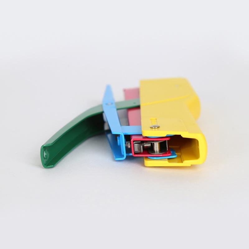 Agrafeuse 590/15 Multicolore