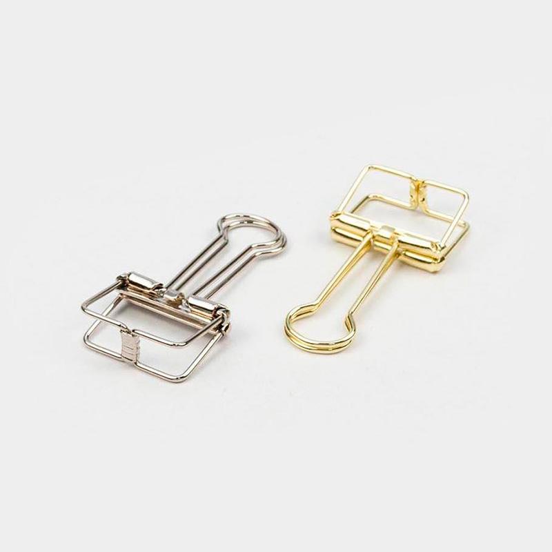 Clip 32 mm Dorado