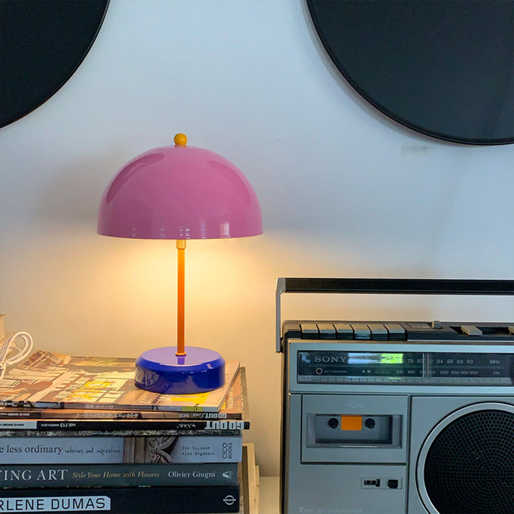 Lampe de table couleur goutte rose