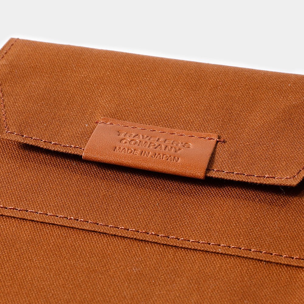 TF Recharge Chiffon en Coton avec Fermeture Éclair Marron - Format Passeport