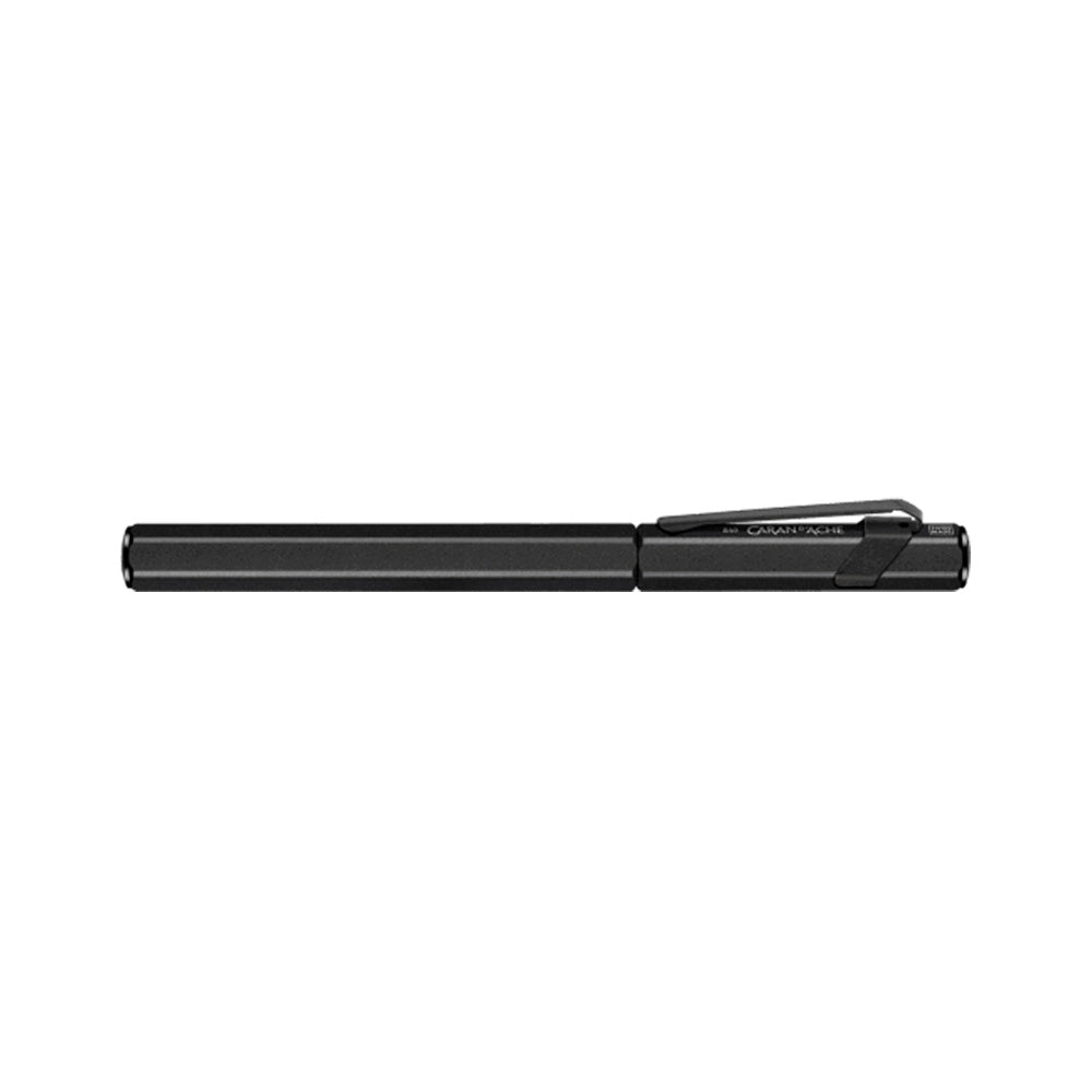 Pluma Estilográfica 849™ BLACK CODE Plumín F