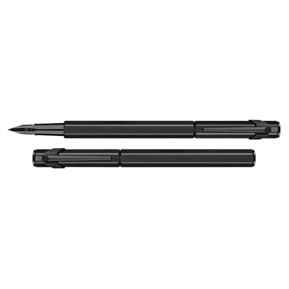 Stylo plume 849™ BLACK CODE Plume M