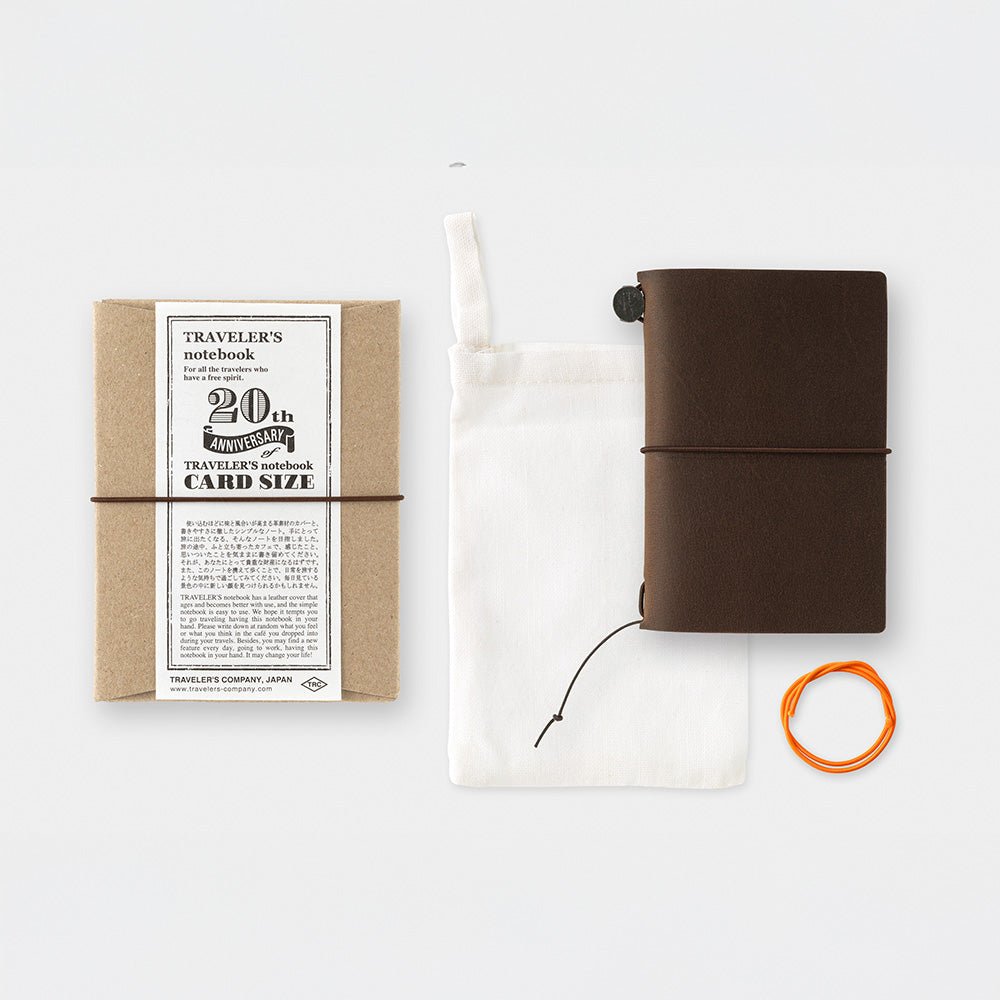 Carnet de voyage format carte, coffret 20e anniversaire, marron