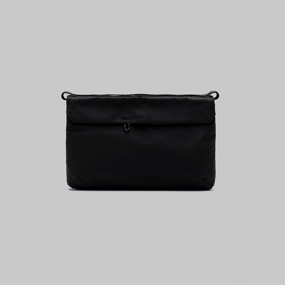 Flat Sacoche Small Black Tech Sateen