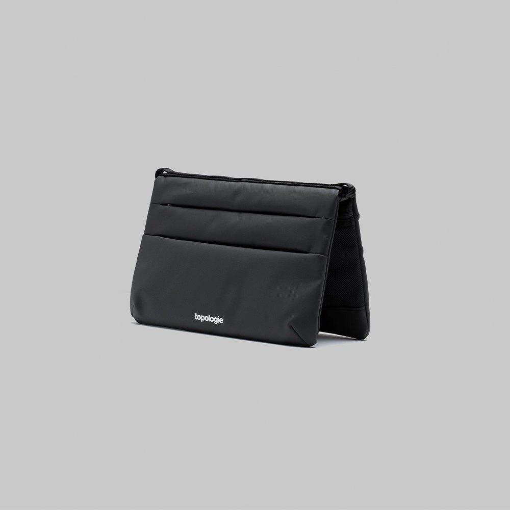 Petit sac plat en nylon noir