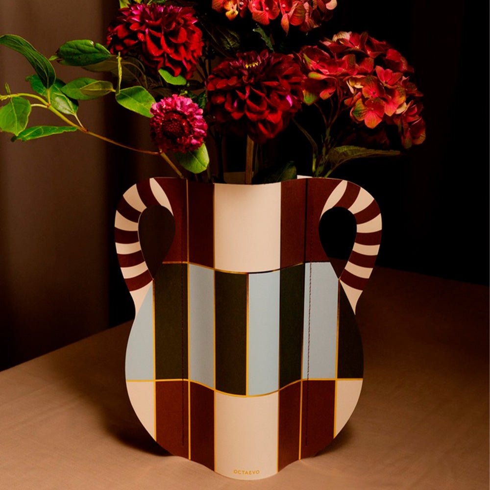Paper Vase Patio