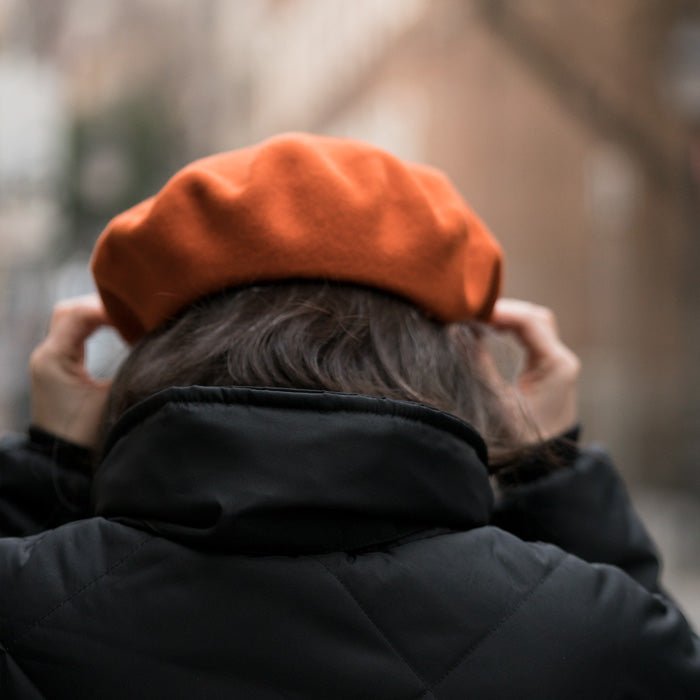 Béret en laine mérinos pour femme avec doublure orange 80