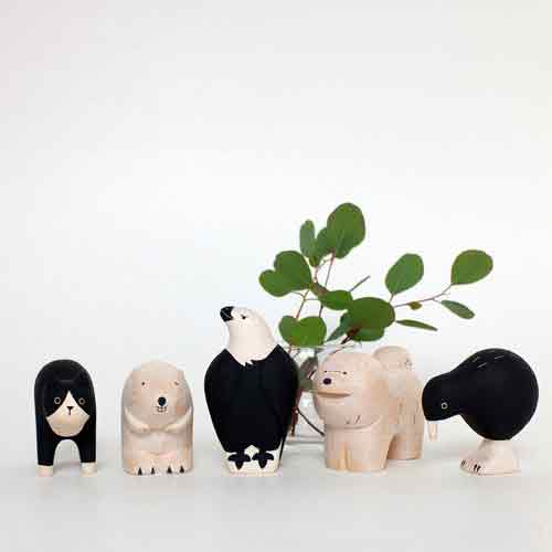 Mât en bois pour animaux Hachiwa