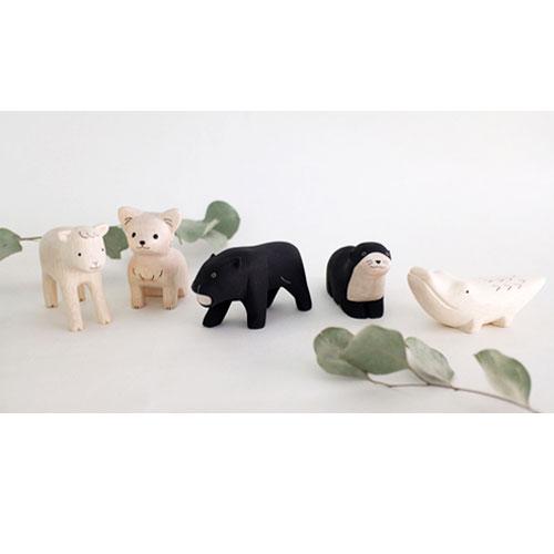Pole Pole Wooden Animal Black Otter